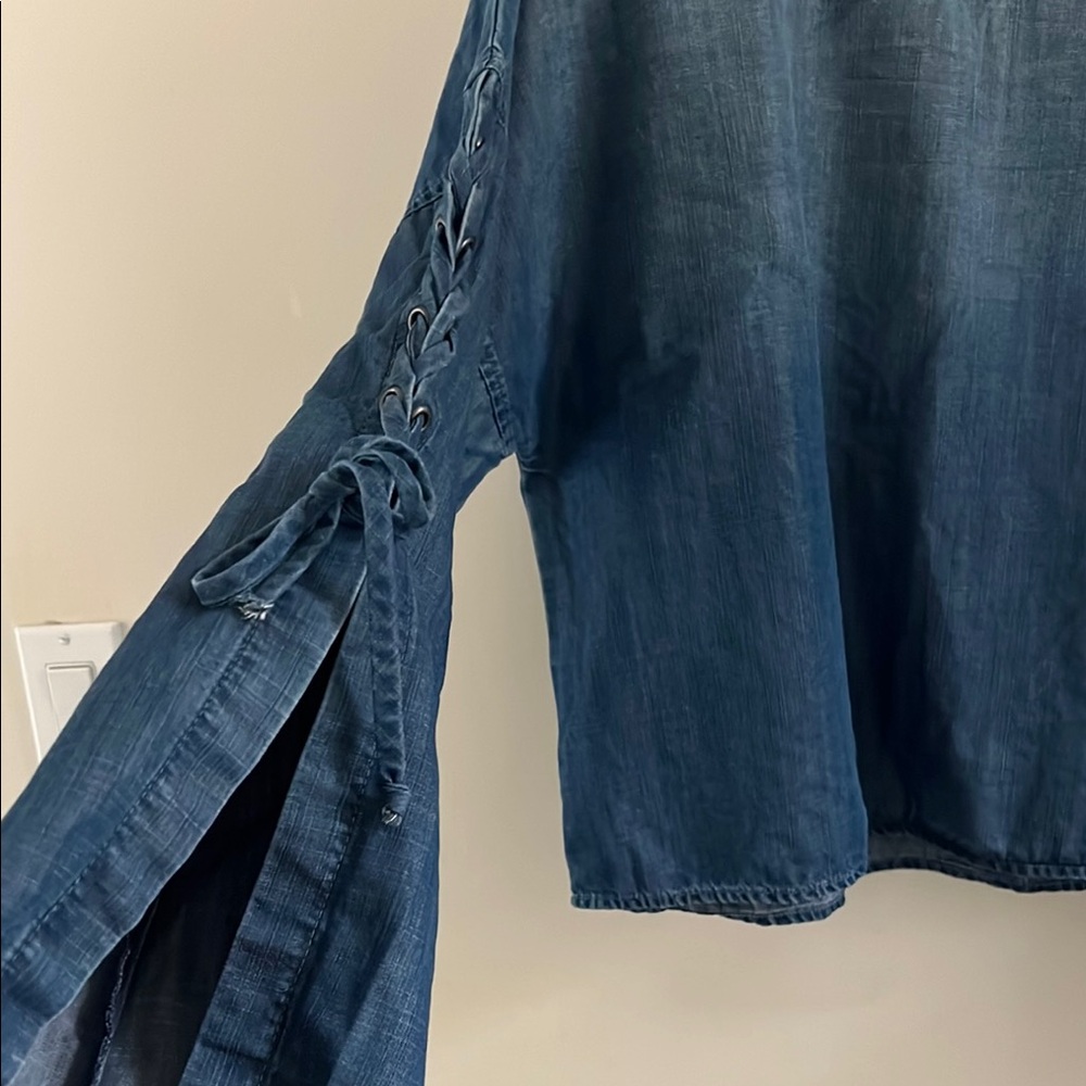 Bella Dahl‎ Bloomingdales Blue Long Lace Up Sleeve Denim Blouse Top Size L - Picture 5 of 9